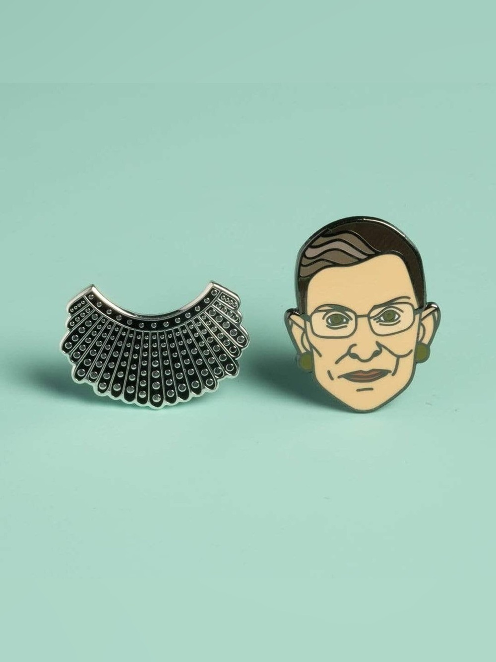 Dissent Collar pin + Ruth Bader Pinsburg (set)